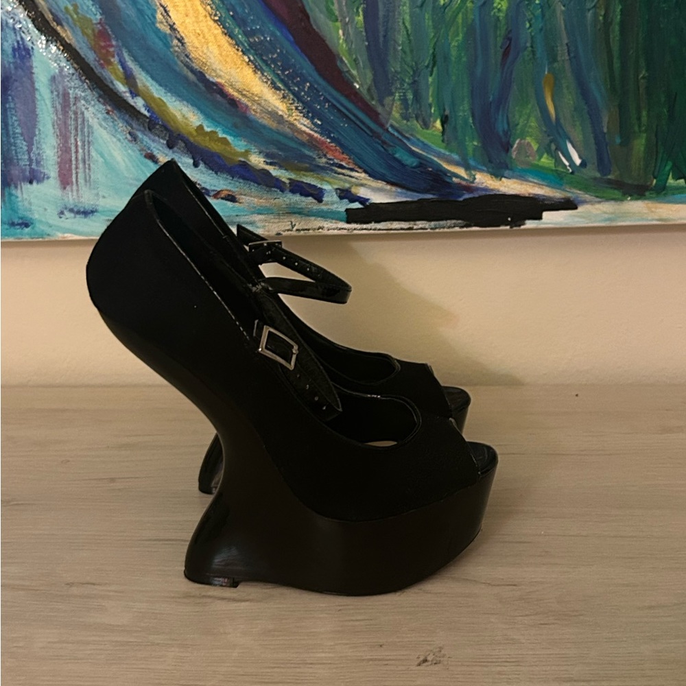 Black Heals - image 2